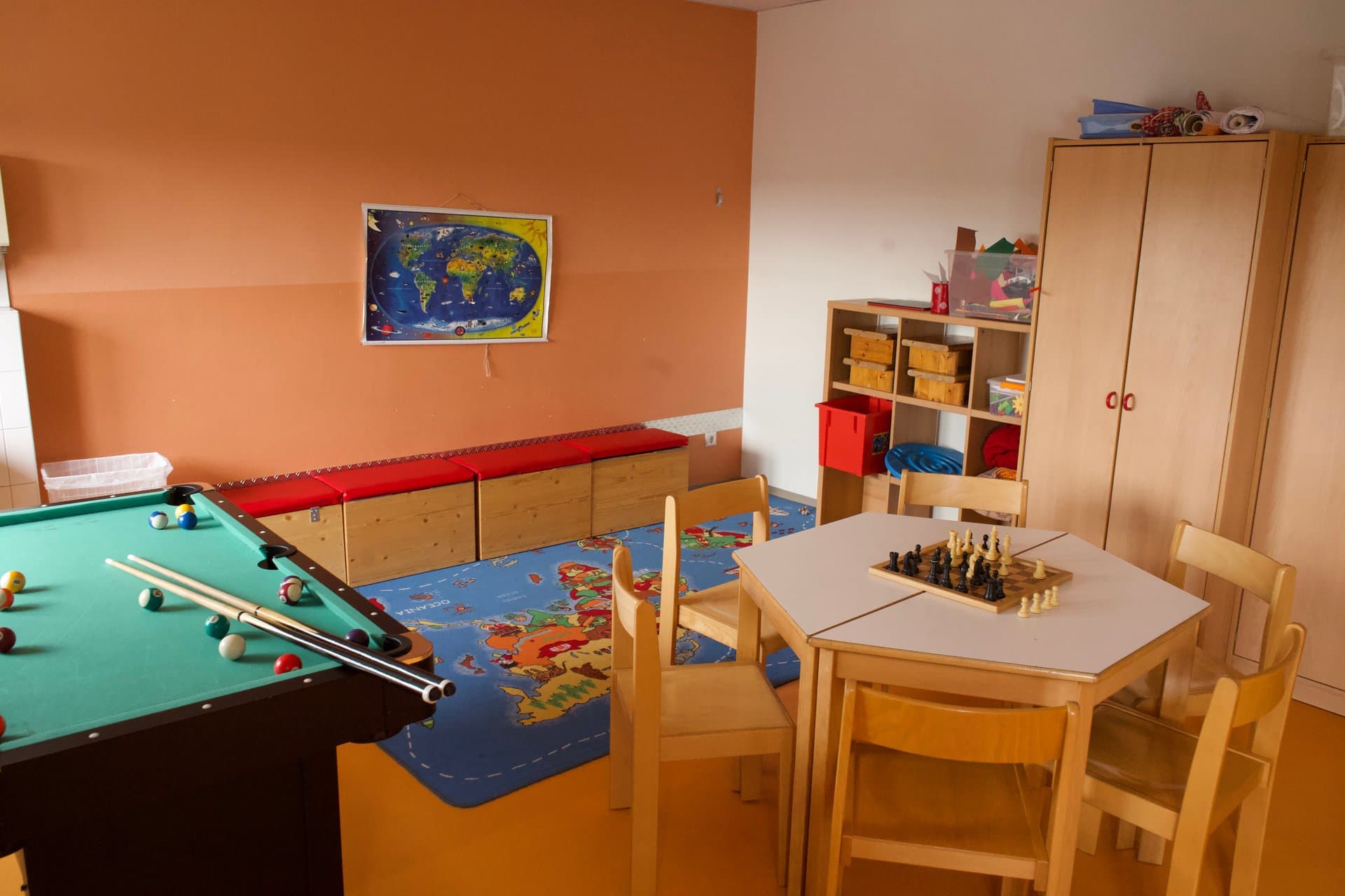 Hortraum mit Billard und Schach